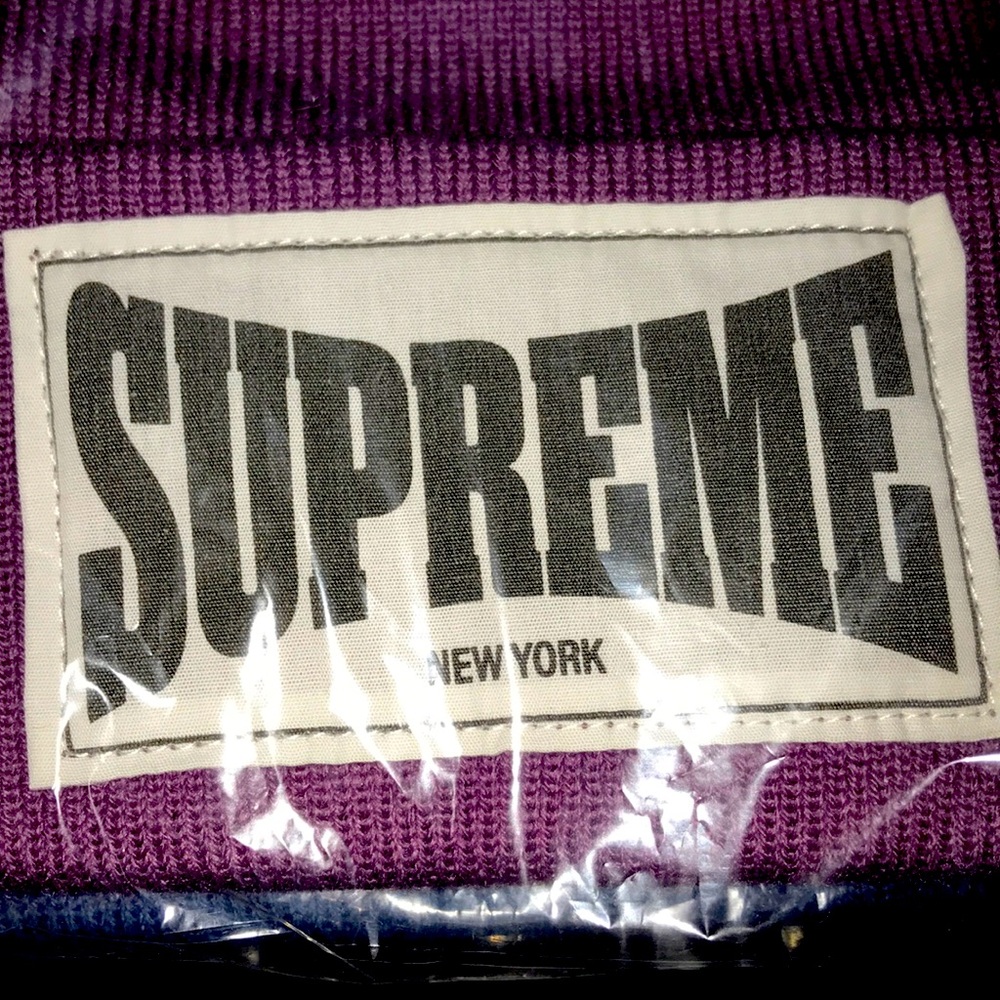 Supreme beanie hat